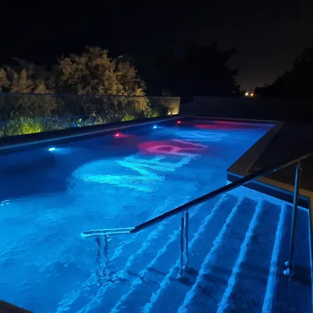 アパート Domus By Meraki Resort&spa *
